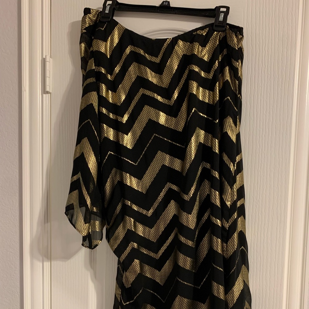 One shoulder, long sleeve, black and gold chiffon dress L.